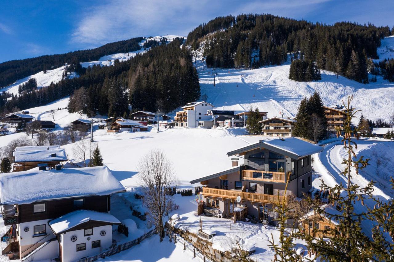 Ski In - Ski Out Panoramaferienhaus Breitmoos Neben Mittelstation 미테르질 외부 사진